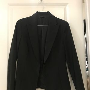 Black pant suit Elie Tahari